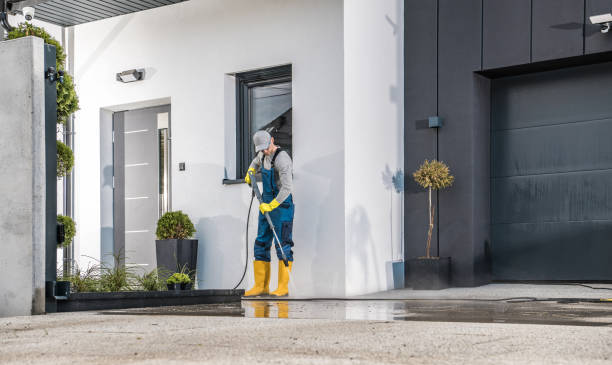 Best Sign and Awning Cleaning  in Pinewood, FL